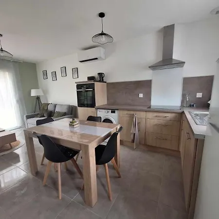 5a - Holiday home *